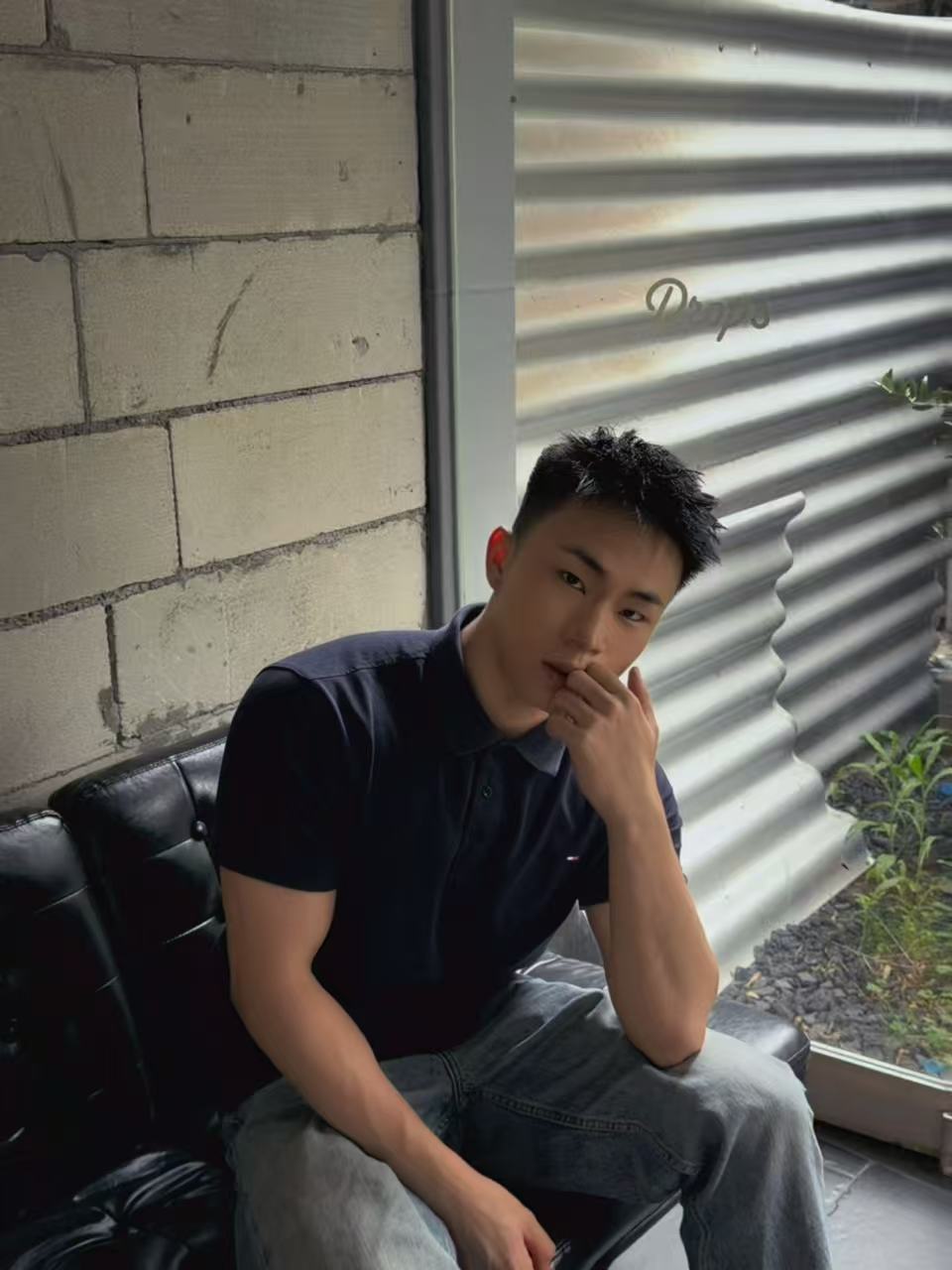 王治个人照片